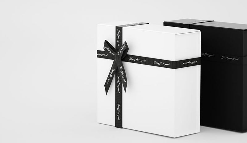 white-and-black-crossing-ribbon-gift-boxes-with-lid